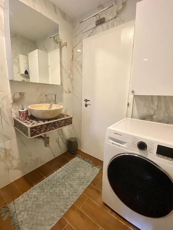 Rose Apartment Üsküp Dış mekan fotoğraf
